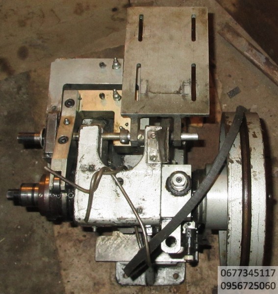 пресс настольный с кривошипно-шатунным механизмом действия и электрическим питанием ,  с механизмом удаления готовой штамповки , предназначен для операций холодной штамповки: вырубки, пробивки, гибки, неглубокой вытяжки , опрессовки  зажимов , скоб и наконечников на проводах  , таблетпресс  , таблетирование , габаритный размер - 420х280х650